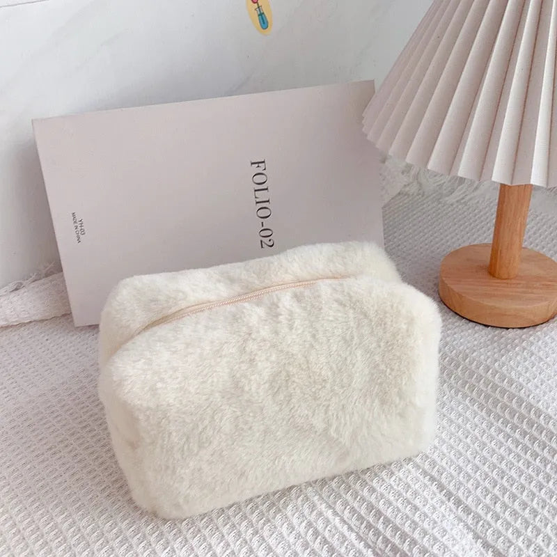 trousse de toilette fourrure - Dasuro